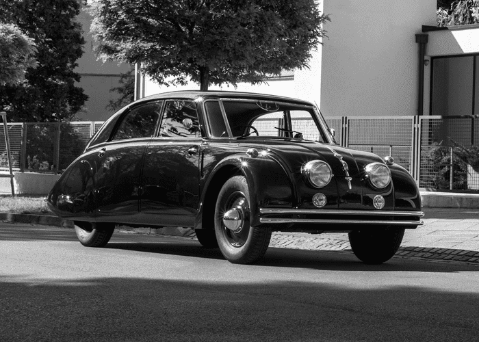 Tatra 77